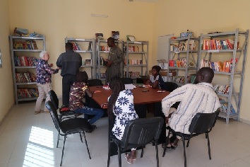 Bibliothèque Lire en Afrique de KAHONE - SENEGAL en 2018